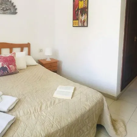 Cristianos Spacious Apartament *